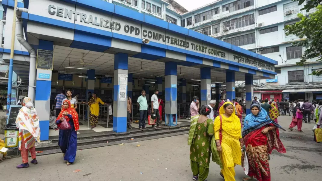 Kolkata's SSKM hospital vandalised by deceased kin