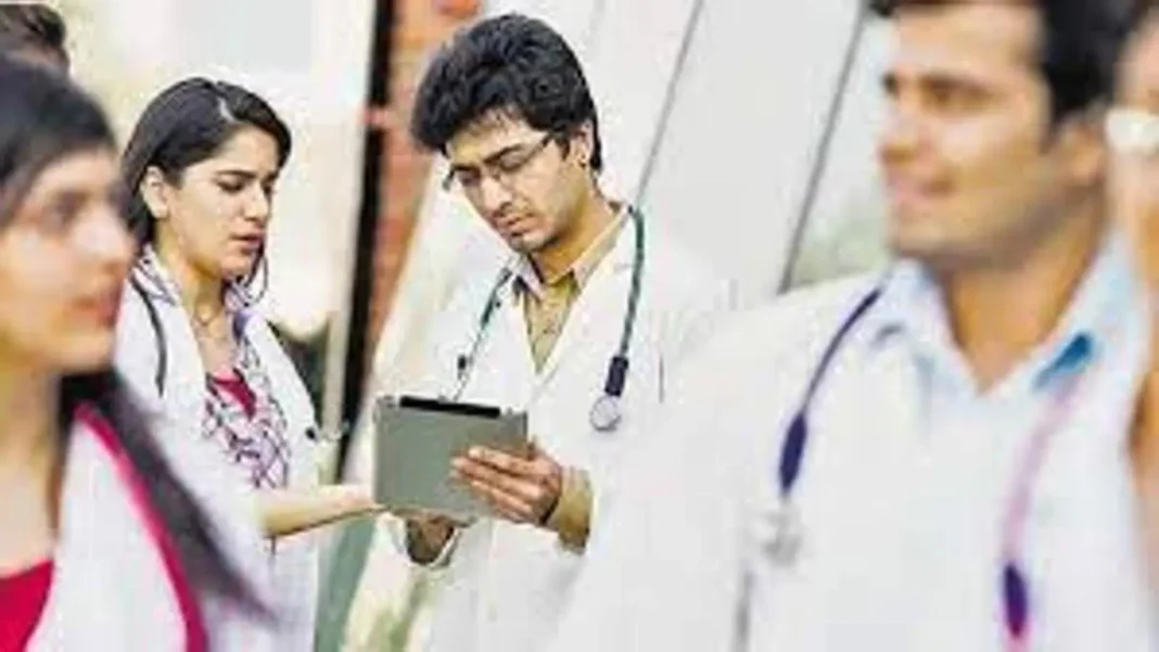 Relief for Medicos in UP : Fine for leaving medical education midway scrapped