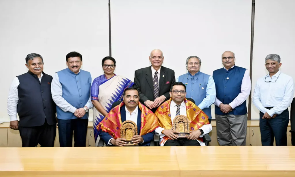 MAHE Felicitates Dr B Unnikrishnan and Dr Shiran Shetty on Receiving Prestigious FRCP Edinburgh Fellowship